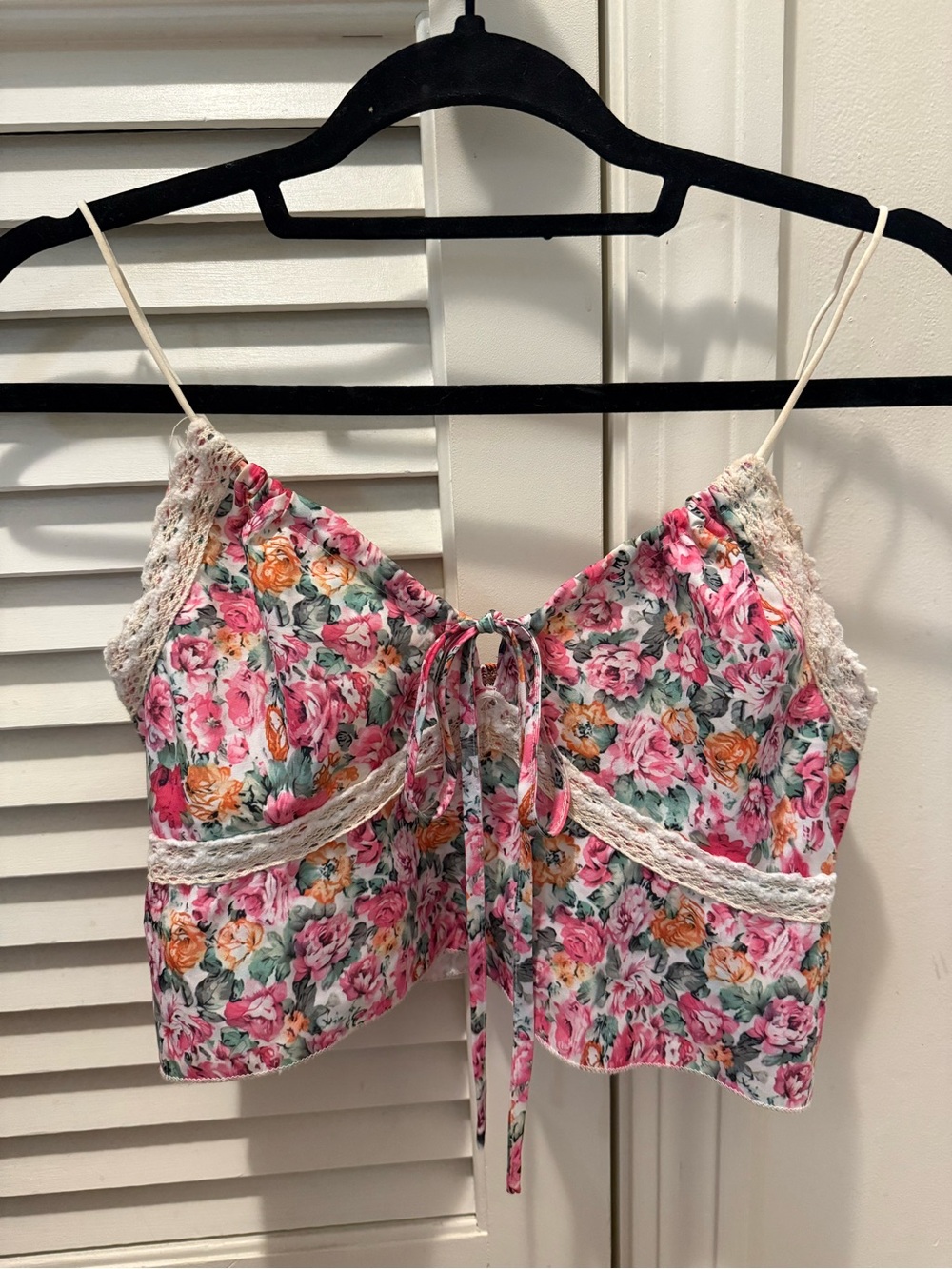 Floral Lace-Trim Tie-Front Cami Top - Pink/Peach
